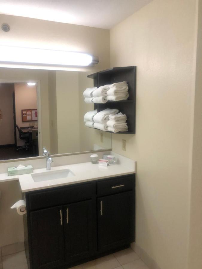 Candlewood Suites Owasso By Ihg Buitenkant foto
