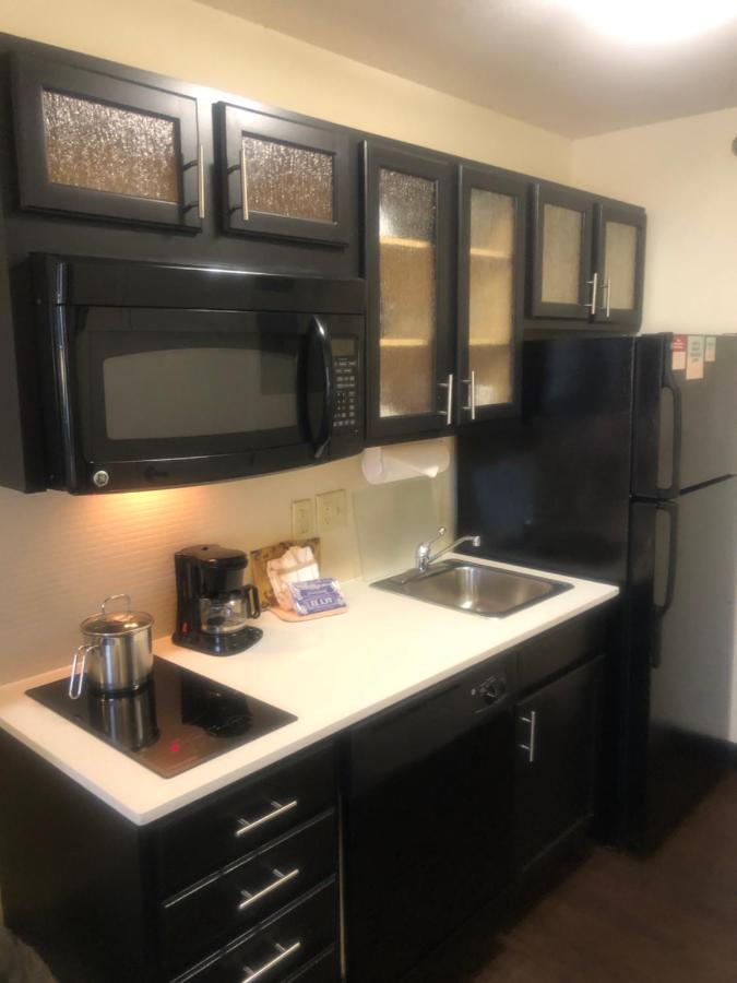 Candlewood Suites Owasso By Ihg Buitenkant foto