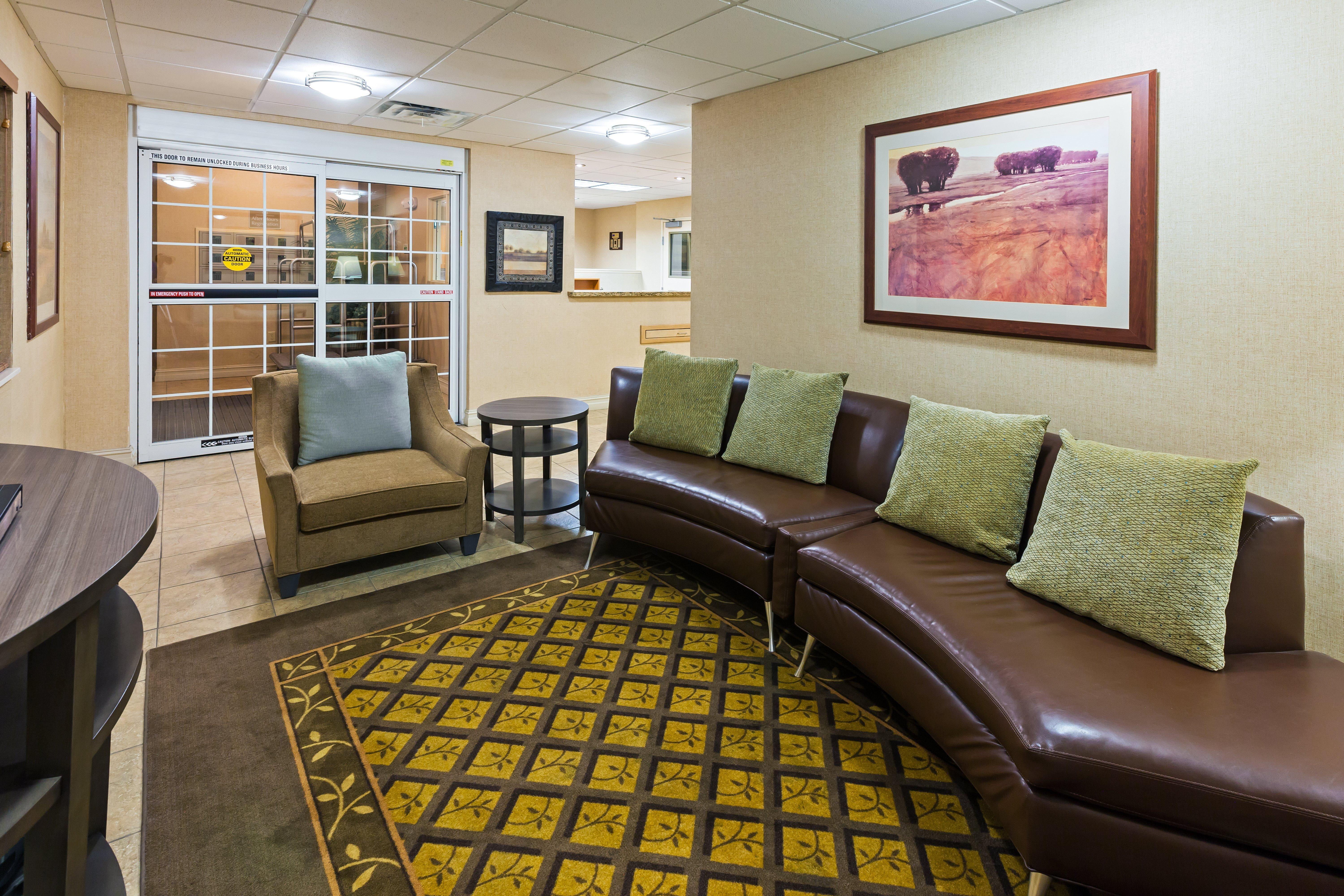Candlewood Suites Owasso By Ihg Buitenkant foto