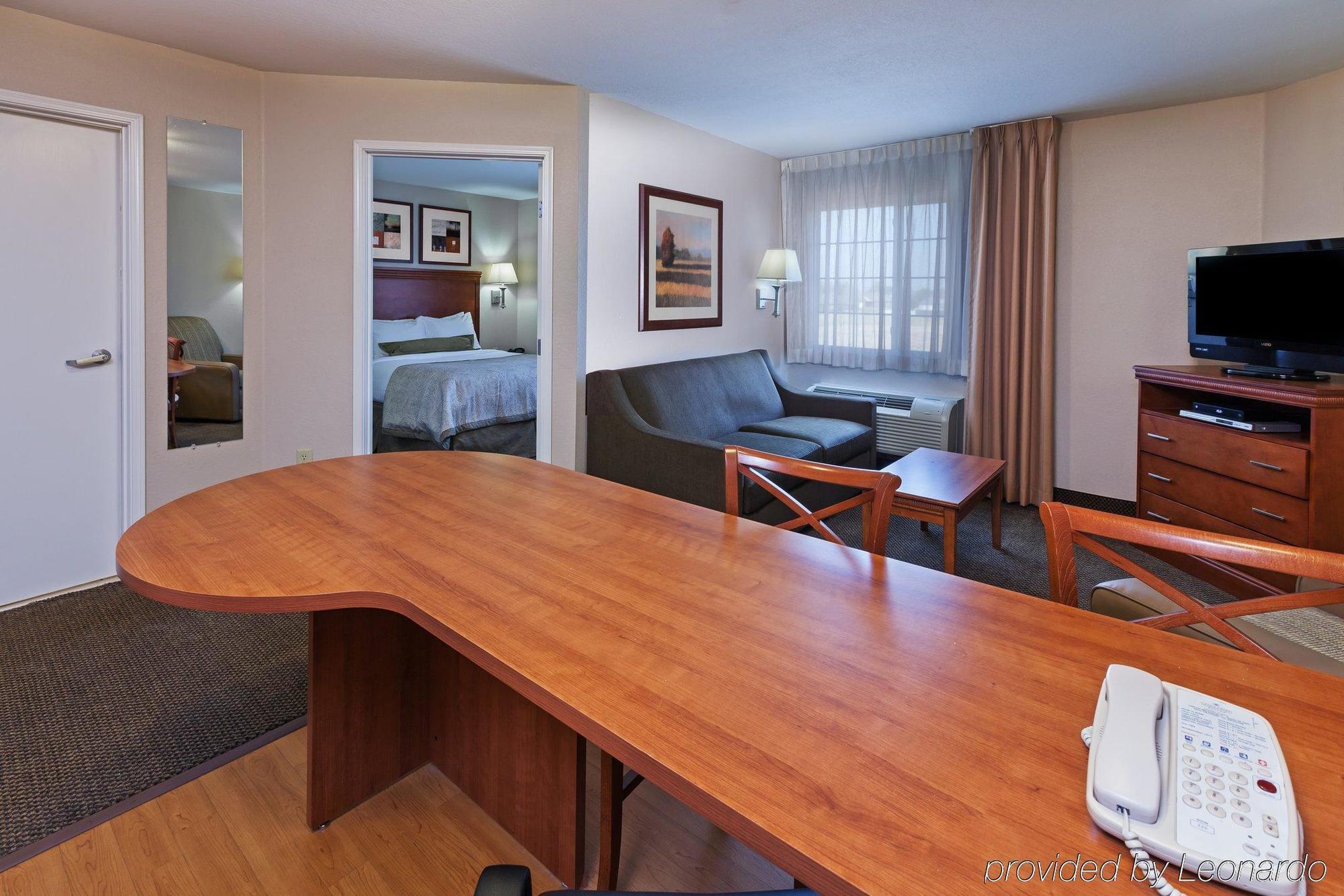 Candlewood Suites Owasso By Ihg Buitenkant foto